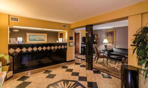 Best Western Spanish Quarters Inn - photo 3