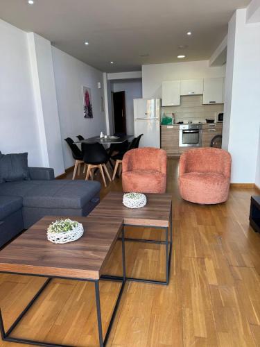 Ithaki Phinikoudes Apartments No. 106
