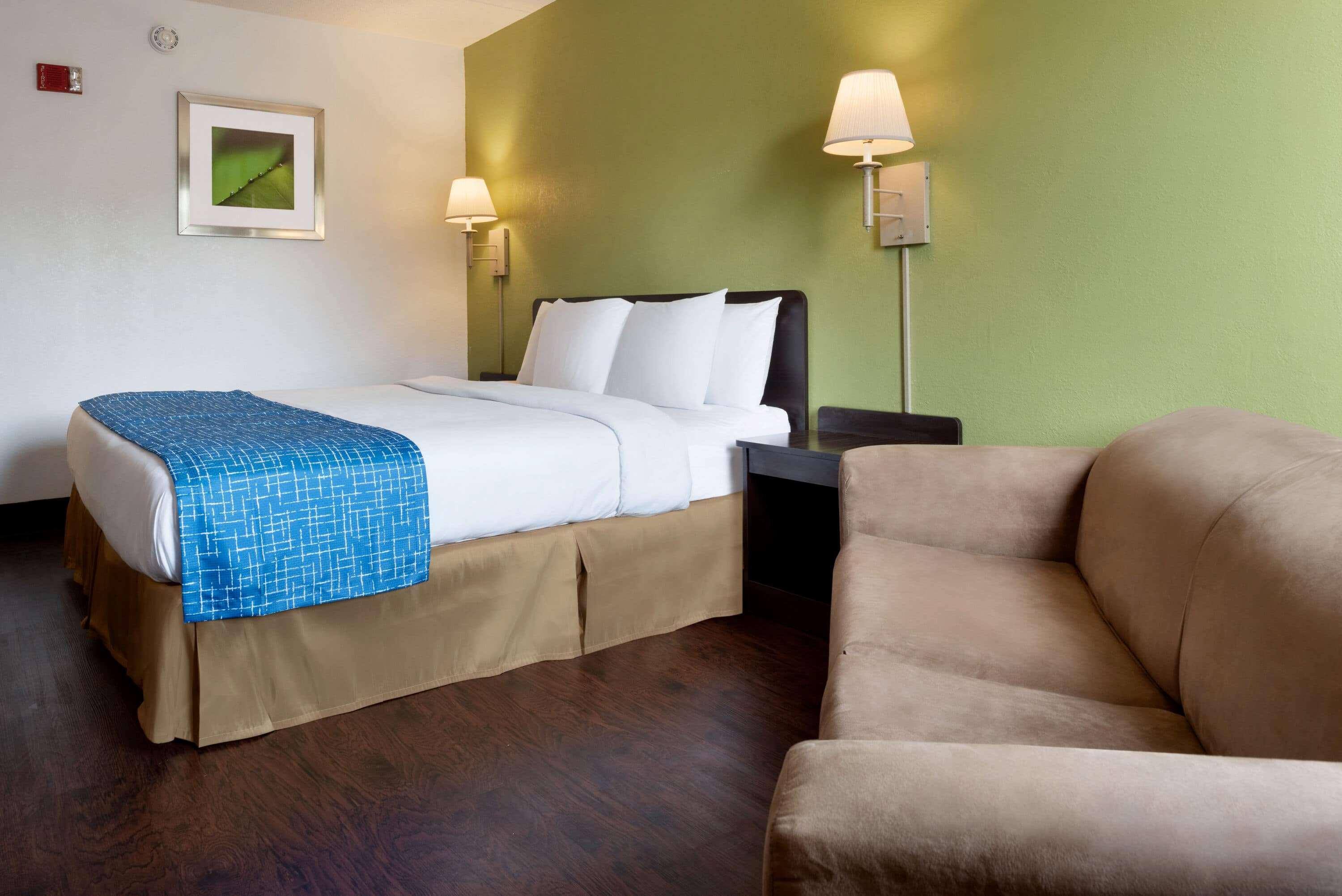 Travelodge by Wyndham Zanesville - photo 22