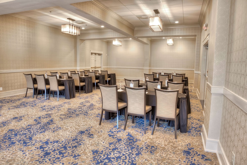 Doubletree Suites by Hilton at The Battery Atlanta - photo 67