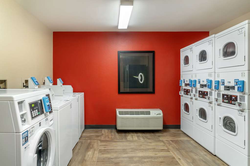 MainStay Suites Chicago Hillside - photo 25