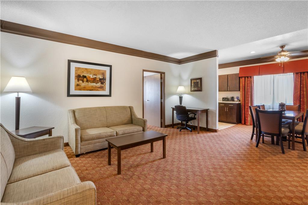Best Western Tolleson Hotel - photo 9