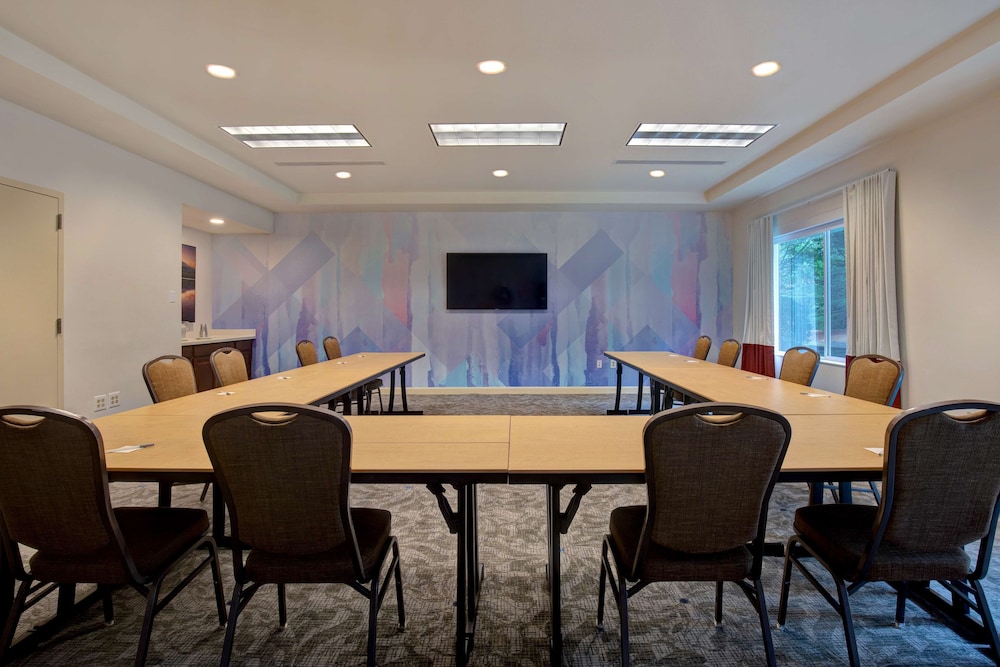 Hilton Garden Inn Portland Beaverton - photo 48