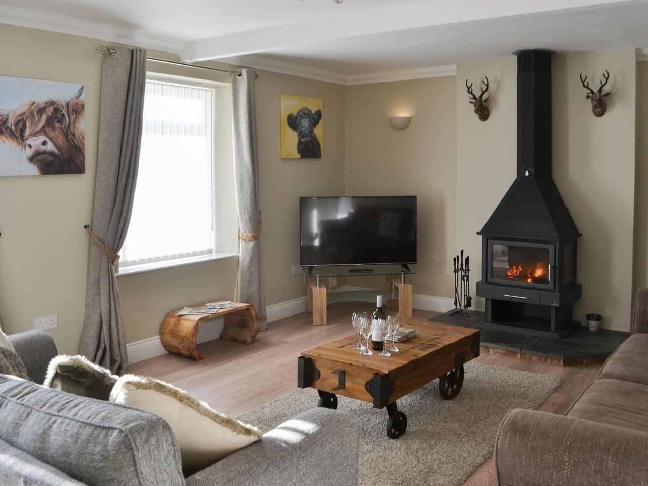 Red Hen Cottage — 4-Star Luxury Hotel in Morpeth, United Kingdom