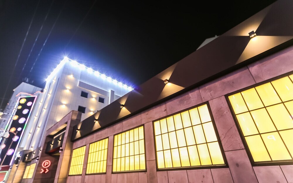 Gimhae Samgye Hotel Gain in Kimhae, South Korea