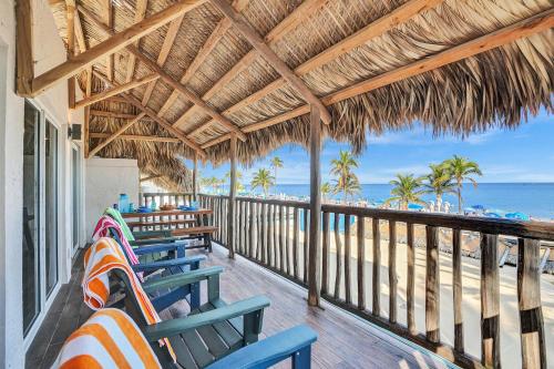 Beach Condo 2BR & Efficiency Combo on Hollywood Beach — 4-Star Luxury Hotel in Hollywood, United States