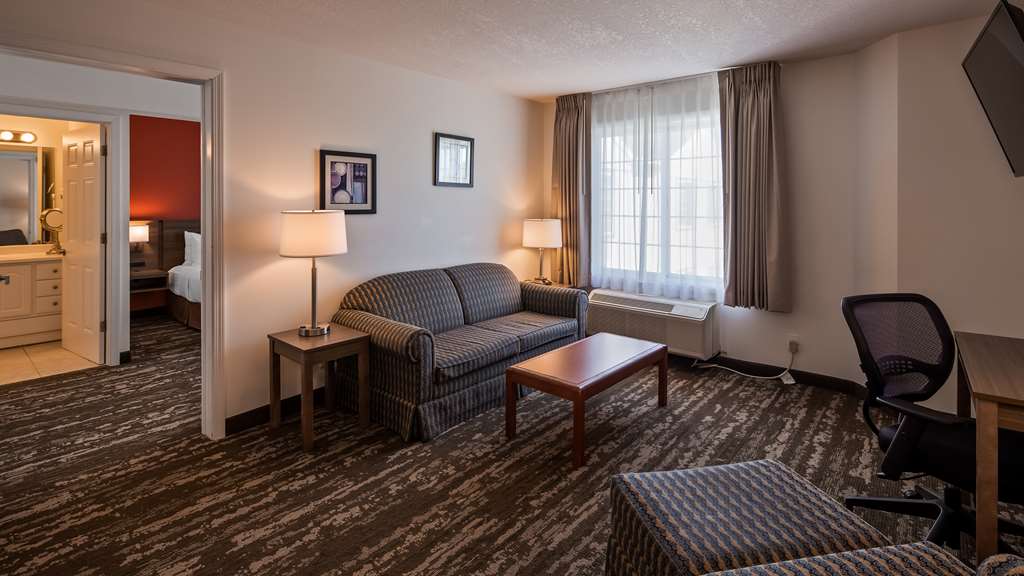 Charlevoix Inn & Suites SureStay Collection by Best Western - photo 23