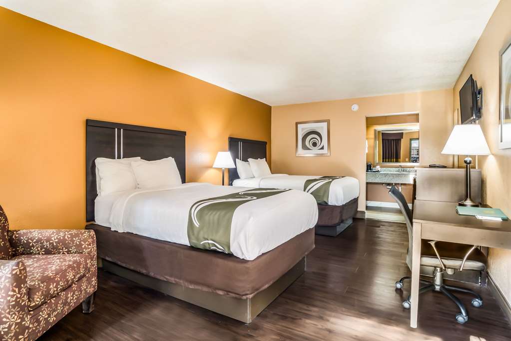 Quality Inn & Suites Corinth West - photo 12