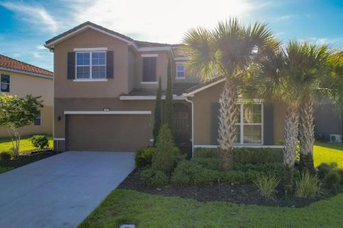 Solterra Resort Davenport FL Clubhouse Area 7 Bedroom 6 Bath Home with Private Pool Spa Lazy River 20 min from Disney - photo 29