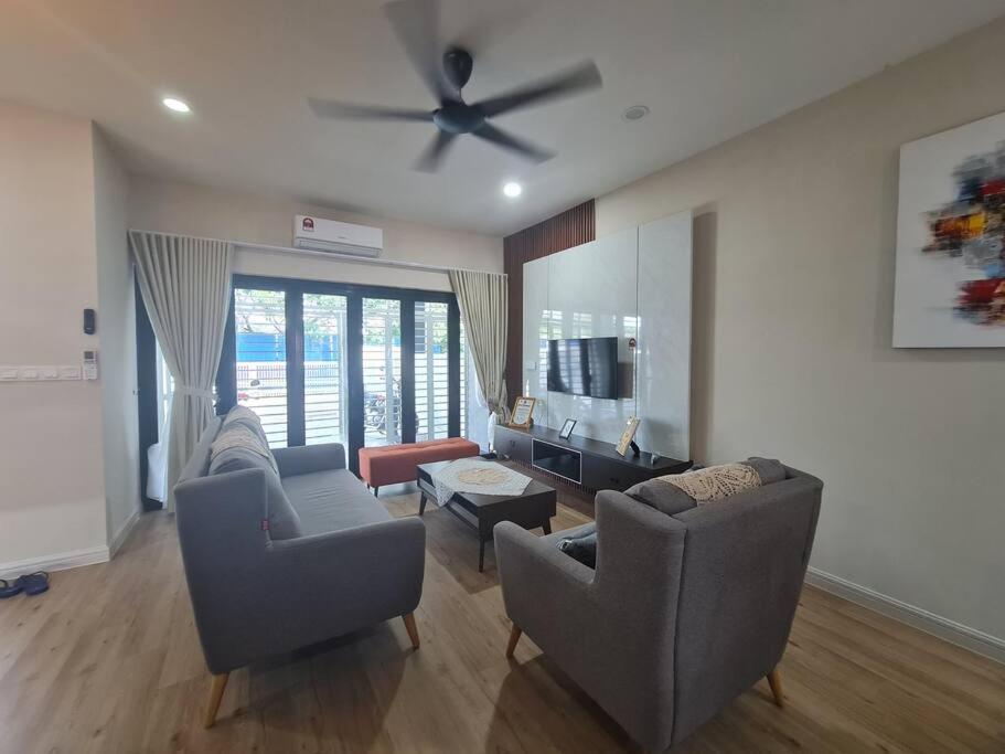 Venezia - carbon neutral hotel in Dnipro