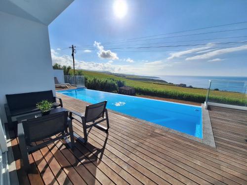 Grandma's House — 4-Star Luxury Hotel in None, Portugal