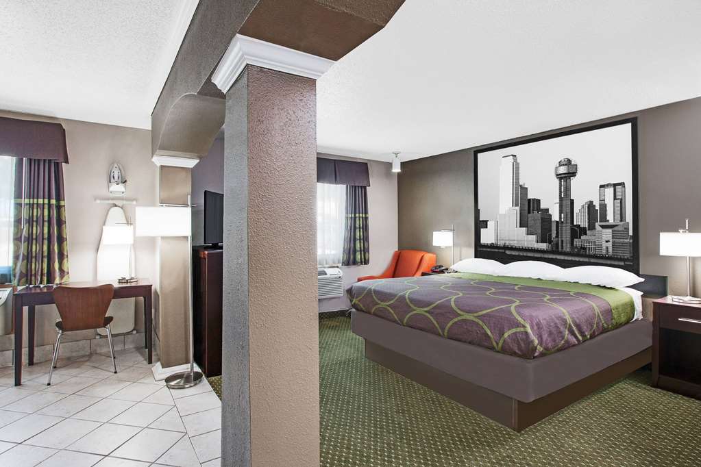 Super 8 by Wyndham Bedford DFW Airport West - photo 15