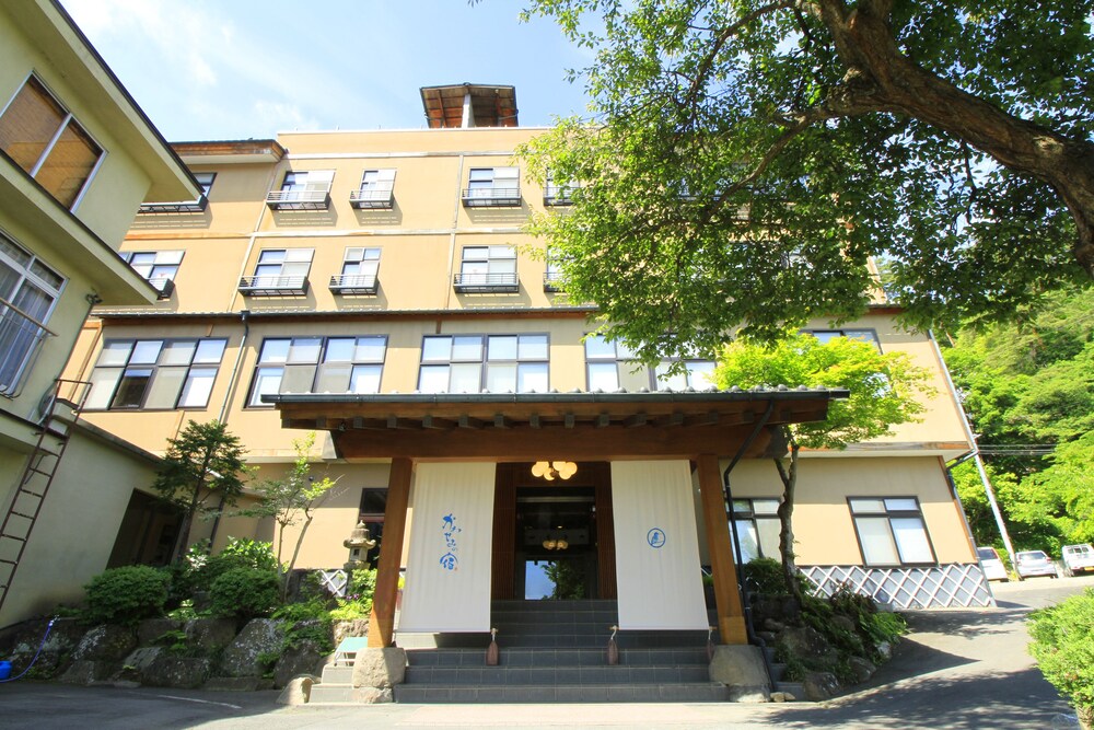 Kawasemi No Yado — hotel in Ueda