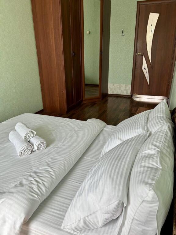 Home Hotel on Vesennyaya 26 in Mezhdurechensk, Russia