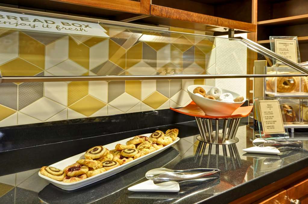 Hyatt Place Albuquerque Uptown - photo 9