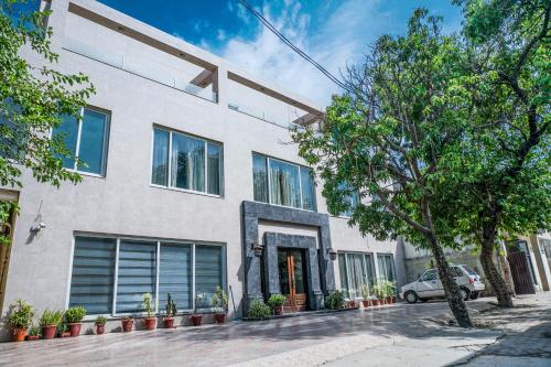 City View Hotel & Restaurant in Lahore, Pakistan