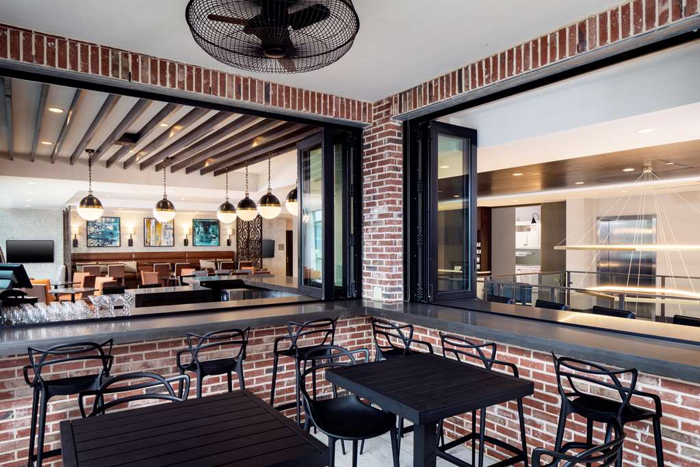 Hyatt Place Mount Pleasant Towne Centre - photo 6