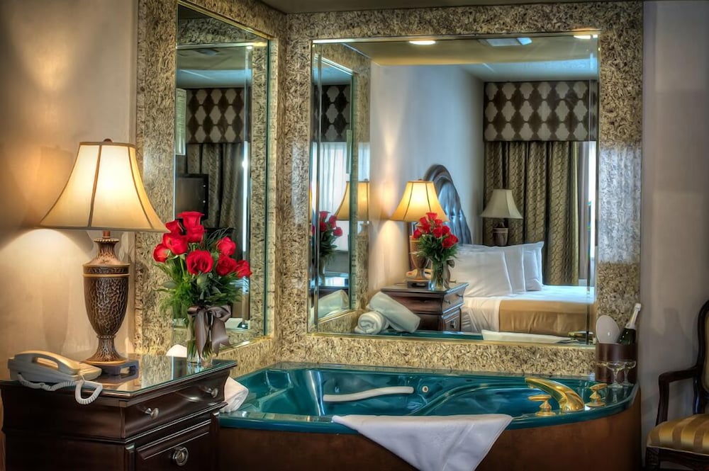 Garden Place Hotel - photo 15