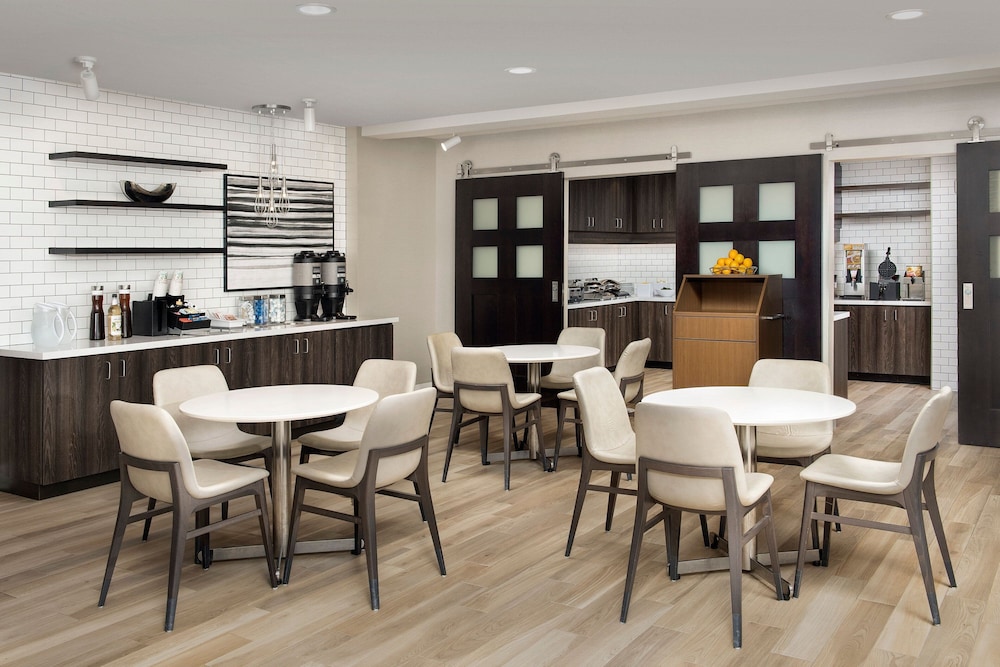 Residence Inn by Marriott Lubbock University Area - photo 61