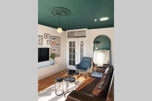 Etern Stays Bohemian Apartment — 4-Star Luxury Hotel in Pristina, Kosovo