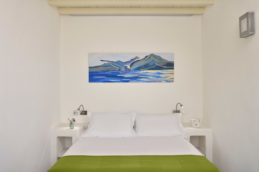 Crossroads Inn — Tinos — photo 5