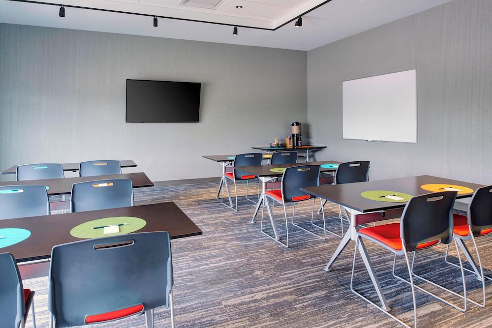 Aloft Columbus Westerville - photo 32