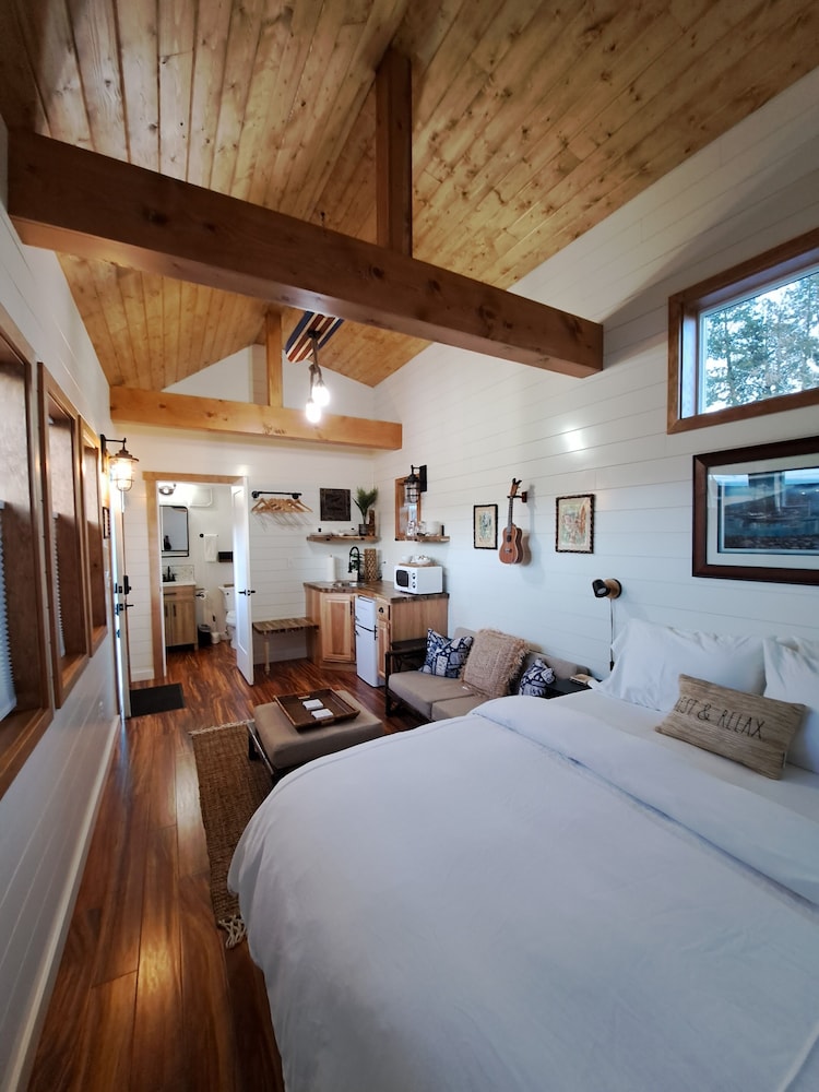 The Boutique Retreat - photo 34