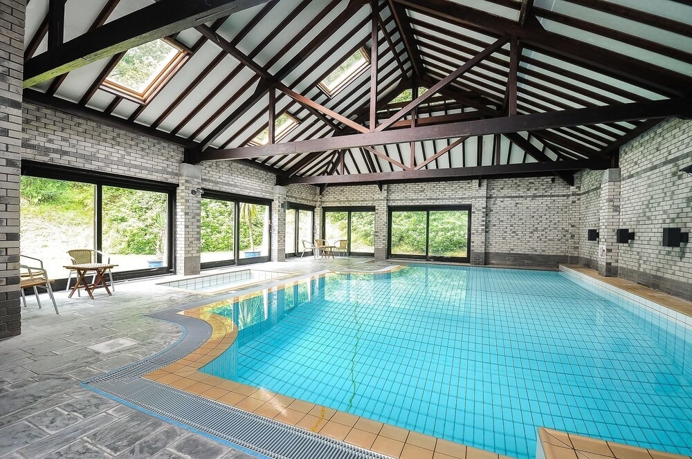 Corffe House and Holiday Cottages — 4-Star Luxury Hotel in Barnstaple, United Kingdom