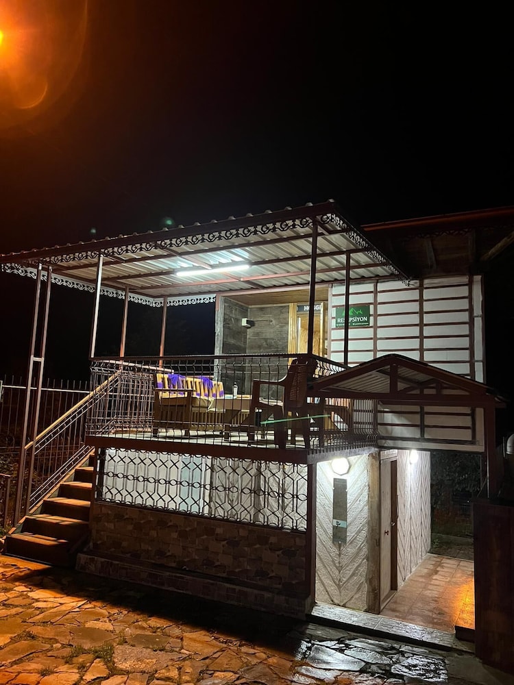 Yesilalan Hotel Caykara in Caykara, Turkey