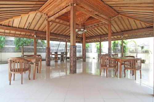 Airy Syariah Kapten Mulyadi 166 Solo in Surakarta, Indonesia