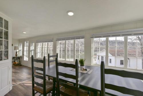 Laketown Cottages Blue Anchor in Rockaway Beach, United States