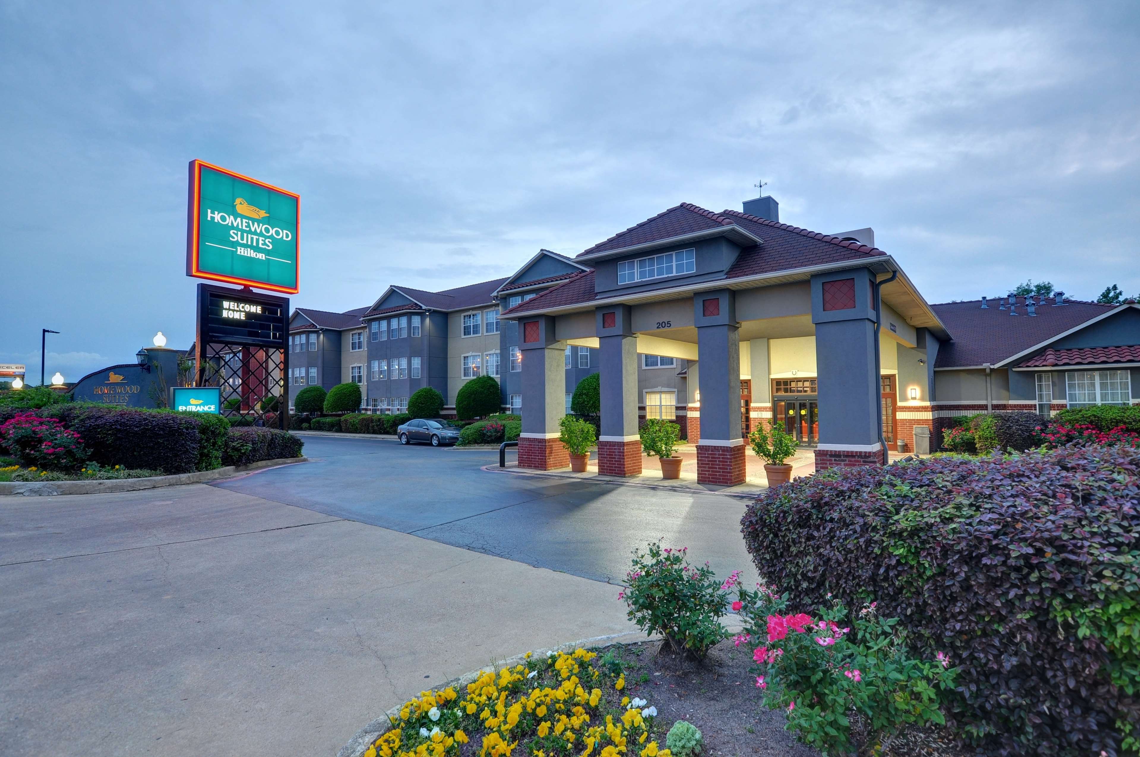 Homewood Suites by Hilton Longview - photo 3