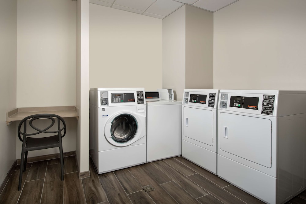 Homewood Suites by Hilton Louisville Airport - photo 44