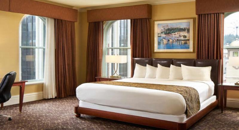 The Louie A Davenport Hotel Autograph Collection - photo 32
