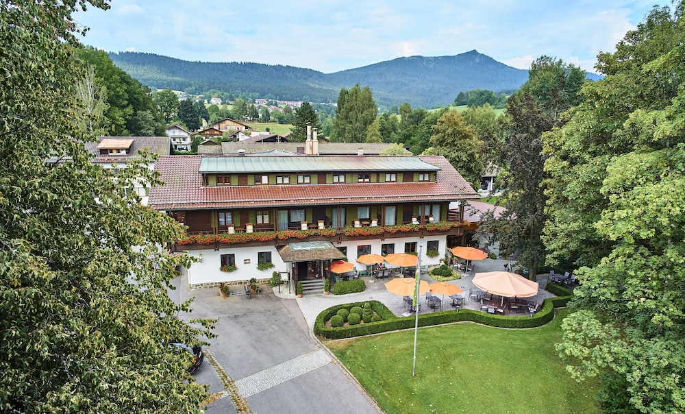 Hotel Das Bayerwald - carbon neutral hotel in Lam