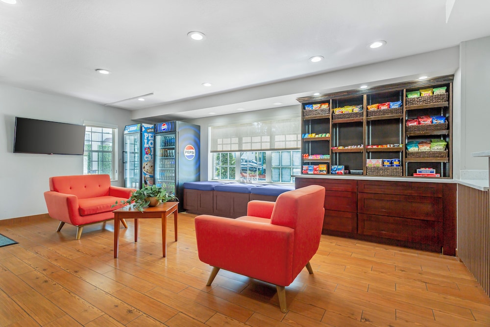 MainStay Suites Tampa Moffitt USF - photo 3