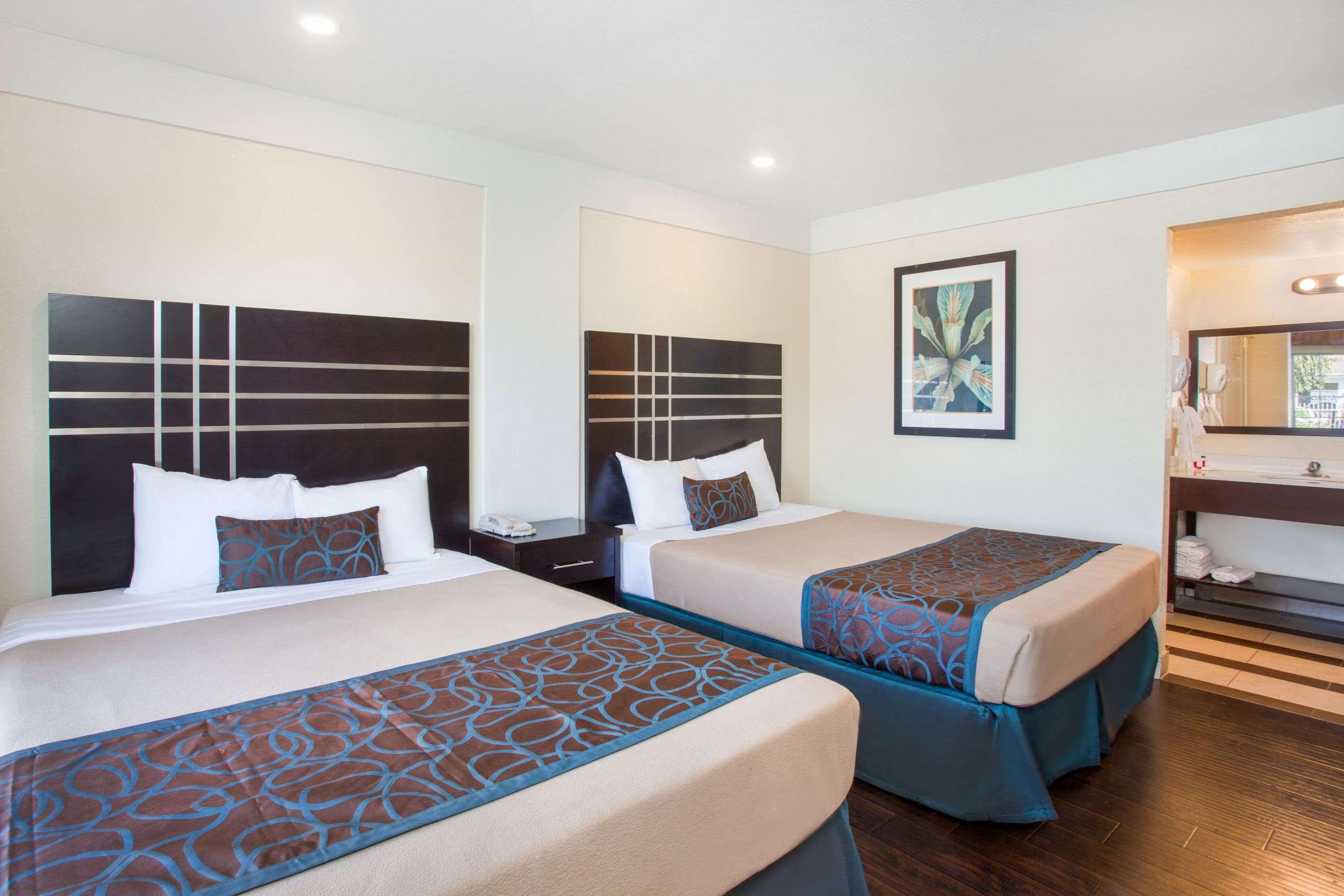 Travelodge by Wyndham Fresno Yosemite Area - photo 6