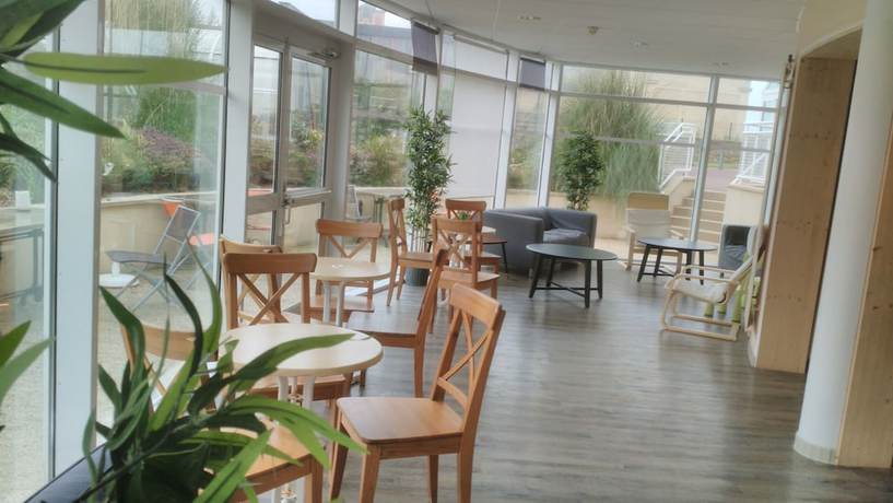 Hôtel Club Les Tourelles in Caen, France