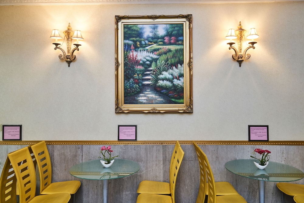 Flushing Hotel - photo 44