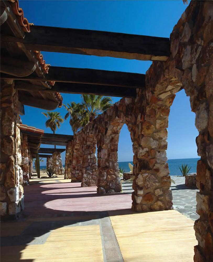 Posada de las Flores Punta Chivato in Loreto, Mexico