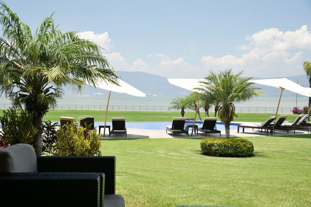 La Reserva Chapala — Ajijic