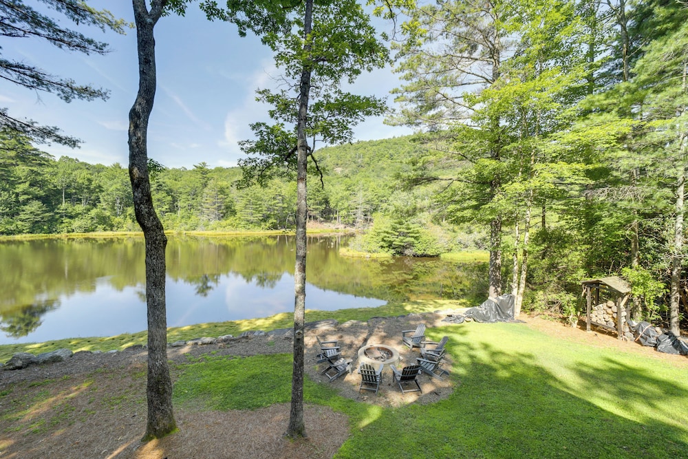 Grill Water Views: Chinquapin Resort Home - photo 13