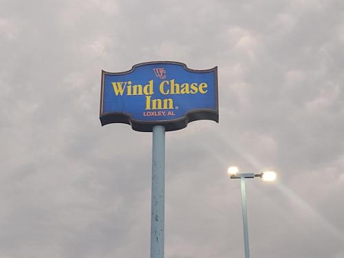Wind Chase Inn - carbon neutral hotel in Loxley