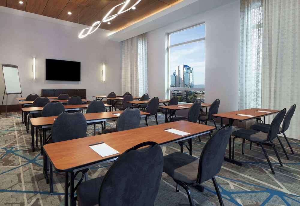 Embassy Suites by Hilton Sarasota FL - photo 55