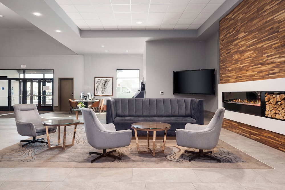 Delta Hotels by Marriott Fargo - carbon neutral hotel in Fargo