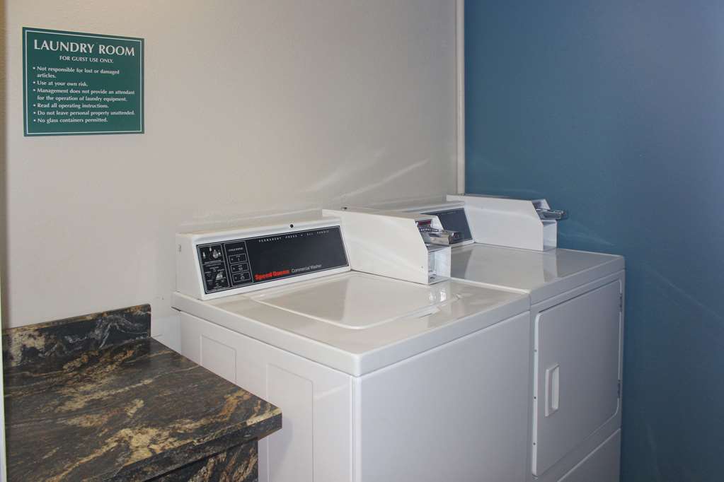 Quality Inn North Vernon near Hwy 50 - photo 32
