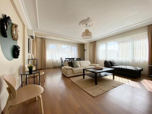 City Center Spacious Flat No9 — 4-Star Luxury Hotel in Istanbul, Turkey