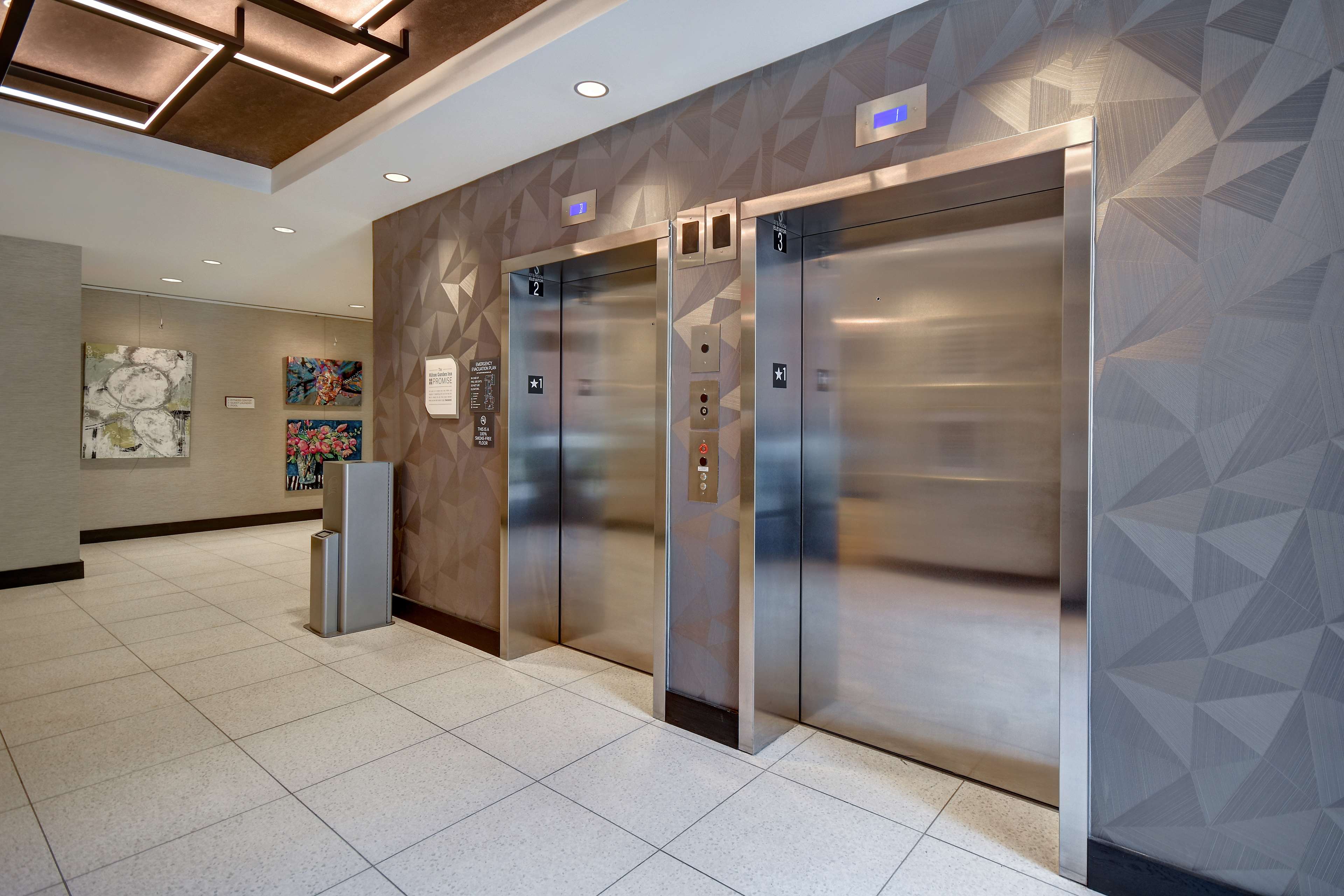 Home2 Suites by Hilton Kalamazoo Downtown - photo 18