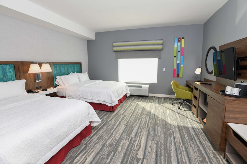Hampton Inn & Suites Cincinnati Liberty Township - photo 9