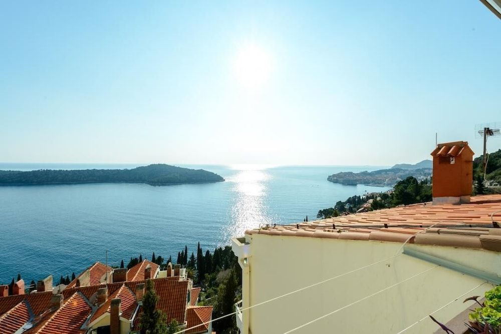 Sea View Apartments Darijo